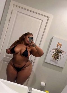 Teena - puta in Nairobi Photo 1 of 1