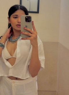 Teena Patel - escort in Vadodara Photo 3 of 3