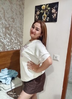 High profile Russian Escort gurgaon - puta in Gurgaon Photo 2 of 3