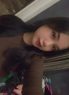 Teenager Qila New - puta in Jakarta Photo 2 of 4