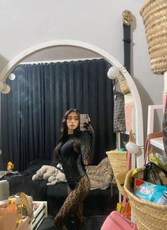 TEENEGER GOOD SUCKING YOUR DICK - Transsexual escort in Bali Photo 1 of 12