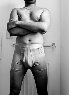 Voice/Video sessions/Playboy Leon - Male adult performer in Colombo Photo 7 of 10