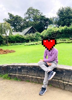 Tehan Milf Lover - Male escort in Colombo Photo 1 of 2