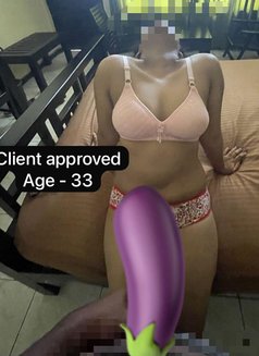 Tehan Perera 22 Old - Male escort in Colombo Photo 5 of 16