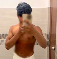 Tehan Perera 23 Old - Acompañantes masculino in Colombo