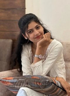 Tejal Joshi - escort in Bangalore Photo 1 of 3