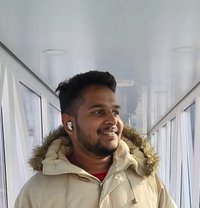 Tejas - Acompañante masculino in Bangalore