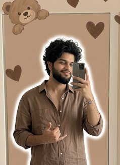 Tejas :I’m good at foreplay and romance - Male escort in Hyderabad Photo 2 of 3