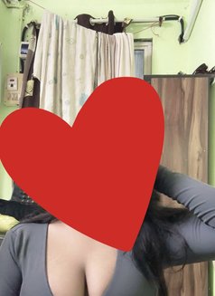 Teju - escort in Bangalore Photo 2 of 3