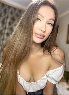 Tekla - escort in London Photo 6 of 10