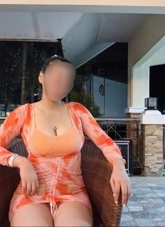 Telma Big Boobs in Dubai - puta in Dubai Photo 7 of 29