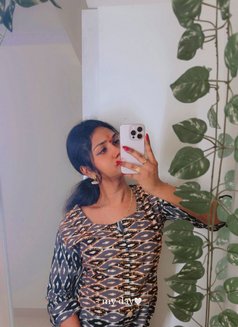 Telugu Independent Girl - escort in Hyderabad Photo 1 of 4