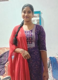 Telugu Lasya Reddy Hand Cash Call Girl.. - puta in Hyderabad Photo 6 of 11