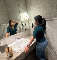 Telugu Vachu College Girls Auntys Sex - escort in Hyderabad