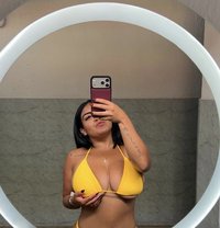 Temi - escort in Sasebo
