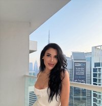 Temptation Camilla Big Surprise - Transsexual escort in Dubai Photo 18 of 19