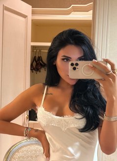 REAL Temptation Camilla - Transsexual escort in Jeddah Photo 23 of 23