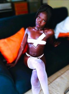 Temptress Dahlia - escort in Mombasa Photo 10 of 12