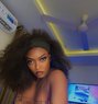 Temptress22 - Acompañantes transexual in Lagos, Nigeria Photo 2 of 4