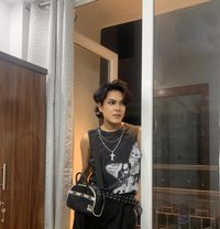 TemptXBoy - Male escort in New Delhi