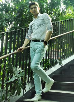 Tender Boy - Male escort in Kuala Lumpur Photo 5 of 5