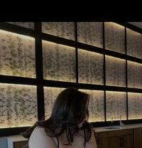 Tenny - escort in Okinawa Island