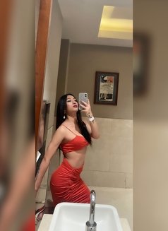 Tenzin sexy/classy and smooth.Cam/Real - Acompañantes transexual in Bangalore Photo 15 of 26