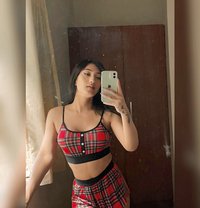 Tenzin sexy/classy for real/ cam session - Transsexual escort in New Delhi