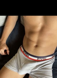 Teo - Acompañantes masculino in Dubai Photo 3 of 3