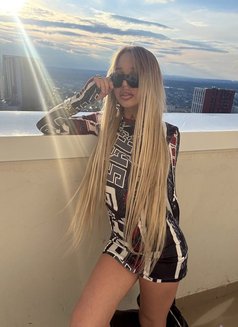 Teona - escort in Phuket Photo 2 of 7