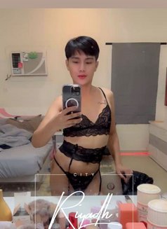 Terra - Acompañantes masculino in Riyadh Photo 2 of 3