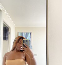 Terra Lakes - puta in Cologne