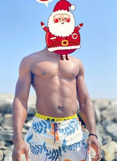 Terry - Male escort in Doha Photo 6 of 7