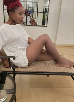 Terry - dominatrix in Nairobi Photo 2 of 2