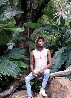 Terry - Acompañantes masculino in Pretoria Photo 1 of 2