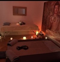 Terry Tantric & Sexual Massage - masseuse in Zürich