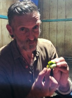 Teshu - Male escort in Bali Photo 5 of 5