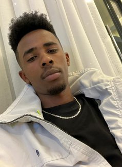 Teslim - Male escort in Nairobi Photo 1 of 3