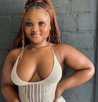 Tess - escort in Tel Aviv