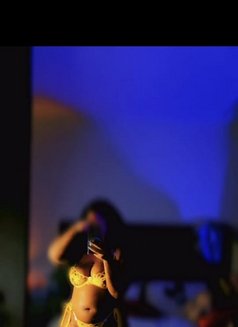 Tessa - escort in Khobar Photo 5 of 21