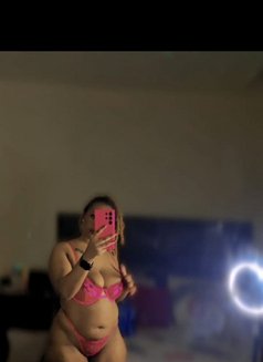 Tessa - escort in Khobar Photo 16 of 21