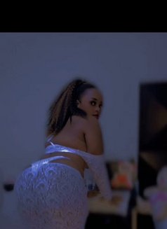 Tessa - escort in Khobar Photo 19 of 21