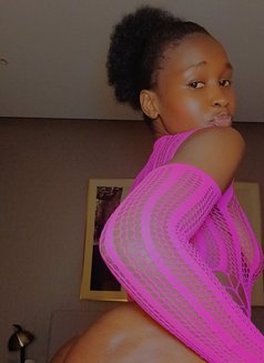 Tessy- rimming-SQUART Business bay - escort in Dubai Photo 1 of 9