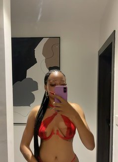 Tessy - escort in Lagos, Nigeria Photo 2 of 4