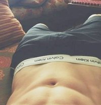 For serious girls &couple {Msg me Whtsp} - Acompañantes masculino in Doha Photo 6 of 6