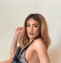 Lucky Shemale Dubai - Transsexual escort in Dubai