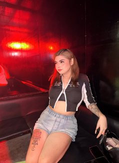 Tg @Raffaaoki - Transsexual escort in Manila Photo 8 of 9
