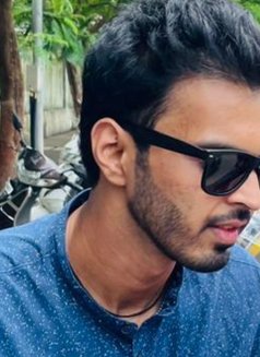 Tg Sauedsrk53 - masseur in Mumbai Photo 2 of 2