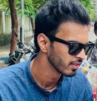Tg Sauedsrk53 - masseur in Mumbai