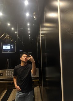 TG:Zorenxxx - Male escort in Phuket Photo 7 of 7